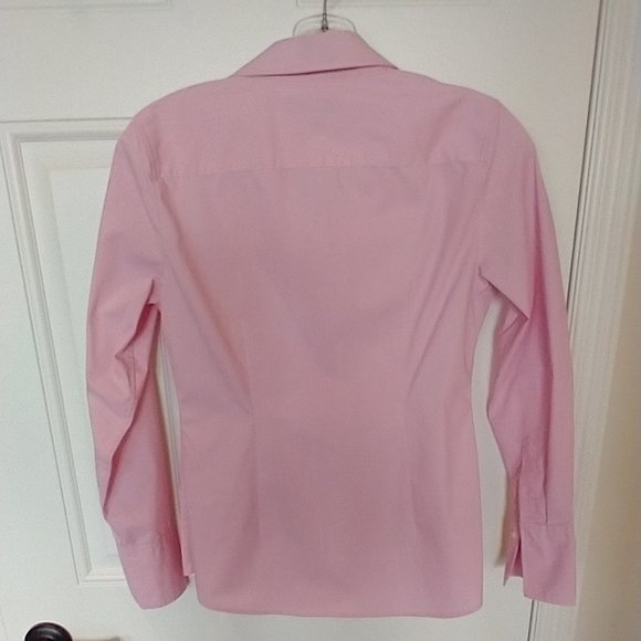Women's Banana Republic Size 0 pink button down shirt - Riley Tailored Fit - Picture 3 of 11